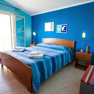 Vista Mare Sulla Rocca Di Appartement